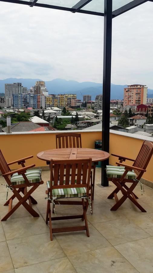 Blossom Hotel Batumi Exterior photo